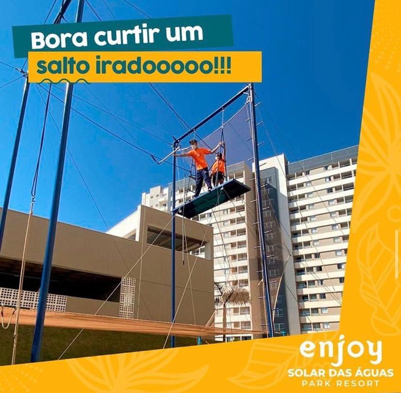 Olímpia Enjoy Solar Das Aguas Park Resort מראה חיצוני תמונה Trampoline in the complex
