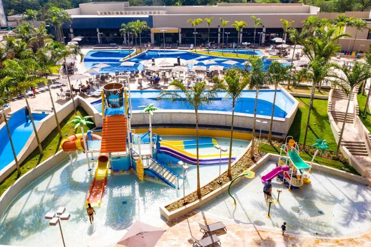 Olímpia Enjoy Solar Das Aguas Park Resort מראה חיצוני תמונה Aerial view of Splash Island